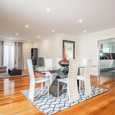 Uptown Sea View By Homie フンシャル