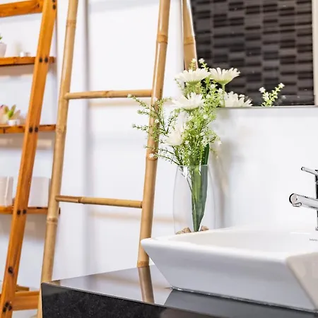 Uptown Sea View By Homie * فونشال