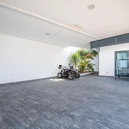 Дом отдыха Uptown Sea View By Homie *